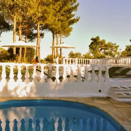 Aparthotel Collina Degli Ulivi *
